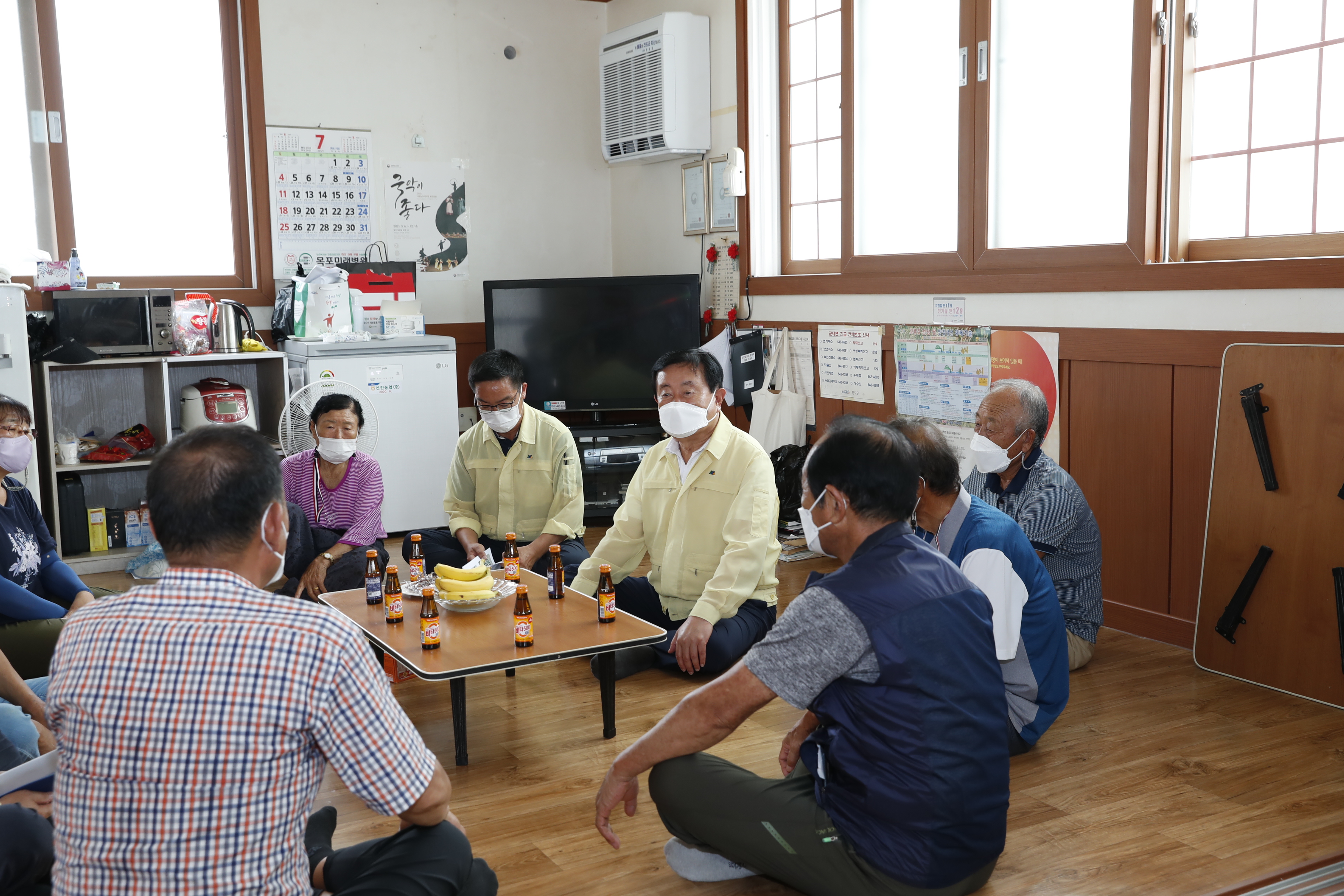 군민과 함께하는 민생현장 탐방(군내면) 이미지