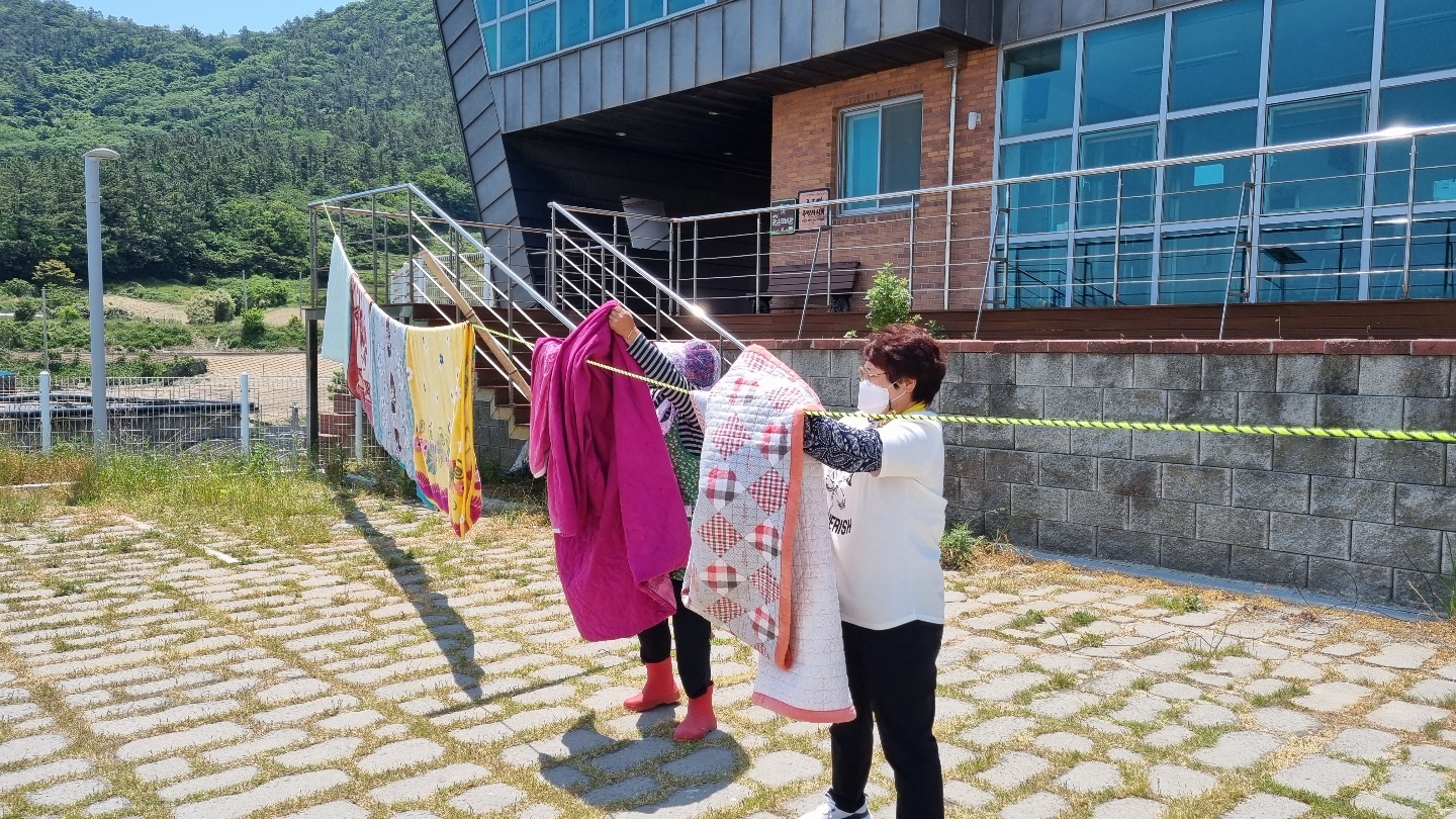 지역내 어려운 이웃과 늘 함께합니다. 첨부#4