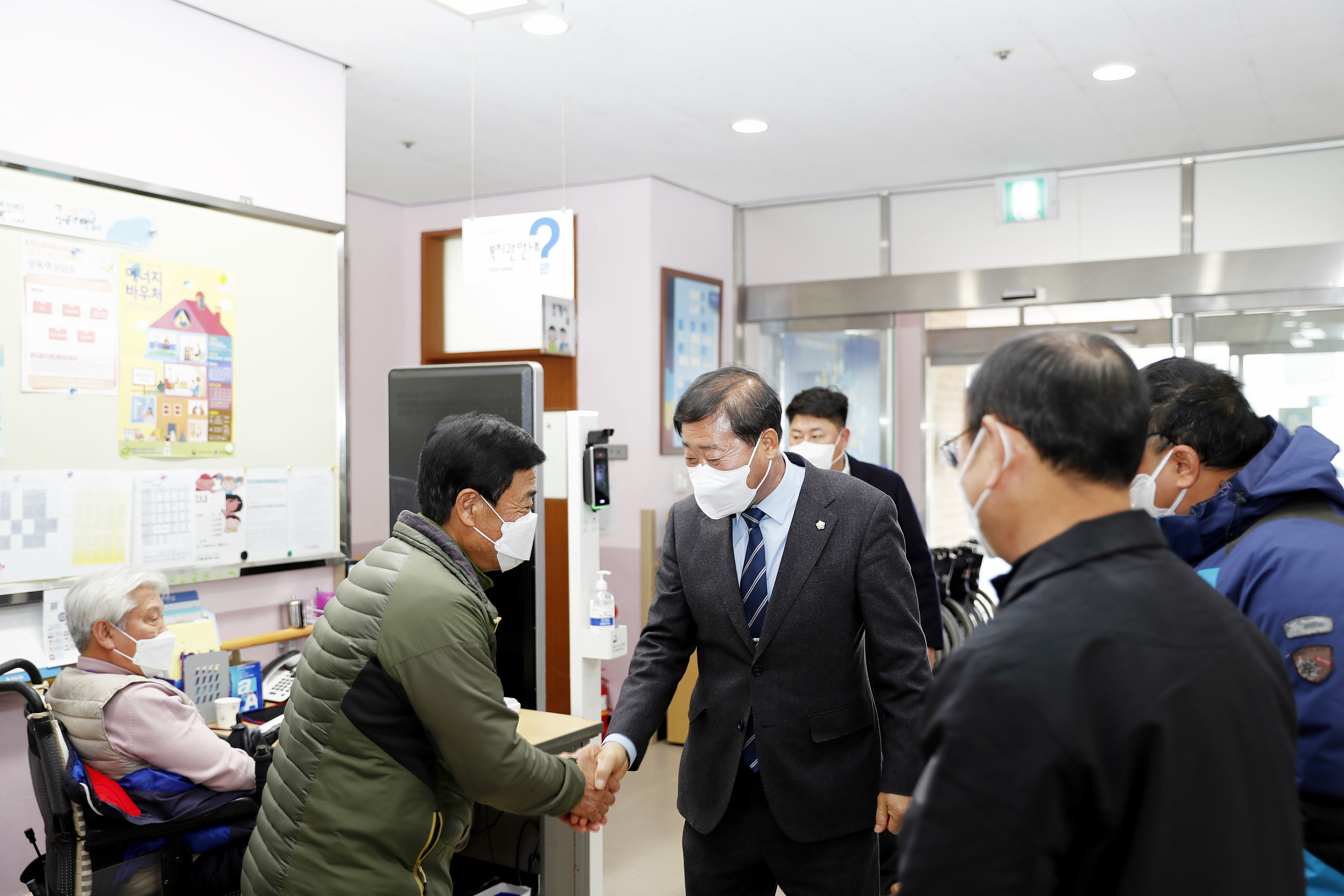 진도군의회, 설 명절 맞아 사회복지시설 등 위문 이미지