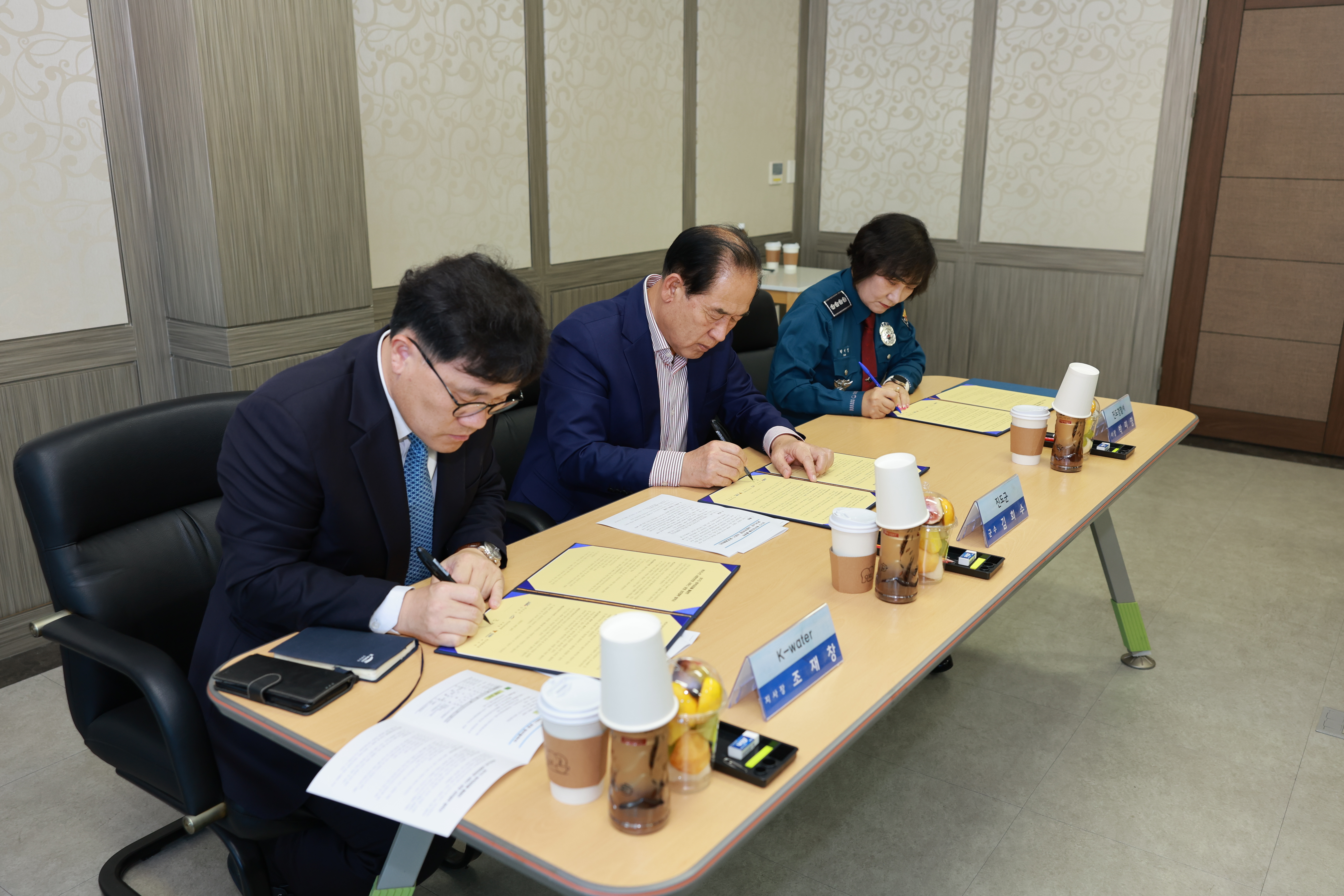 독거노인 사회안전망 서비스 운영 업무협약식 첨부#3