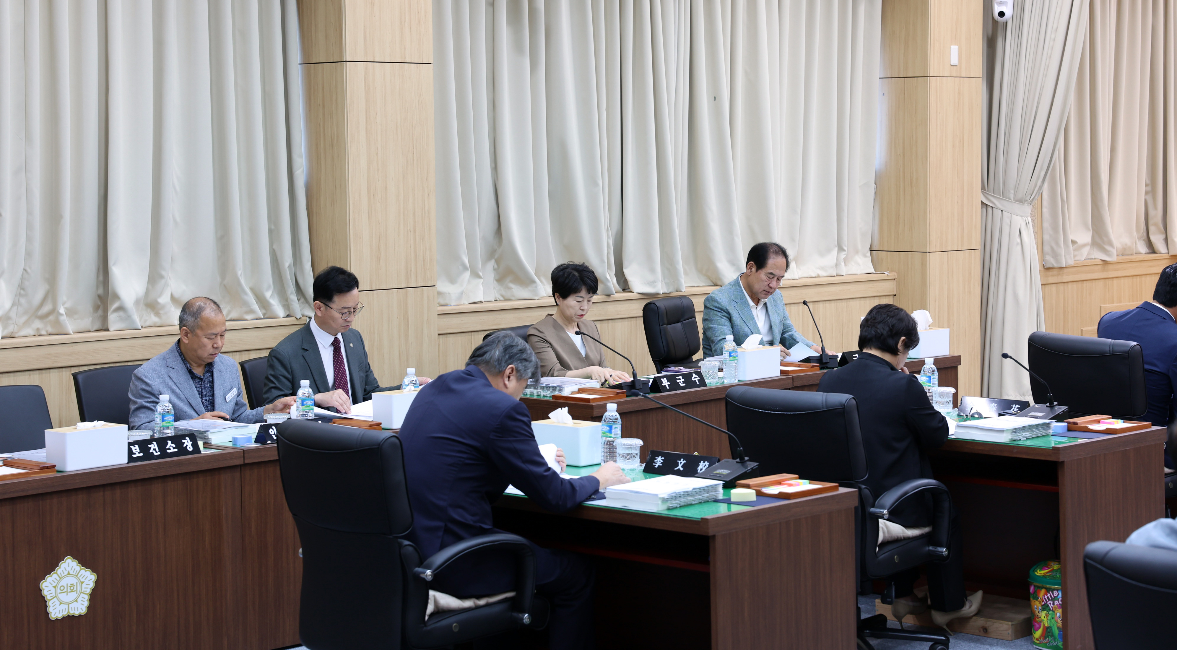 제300회 진도군의회 임시회 개회식 첨부#2