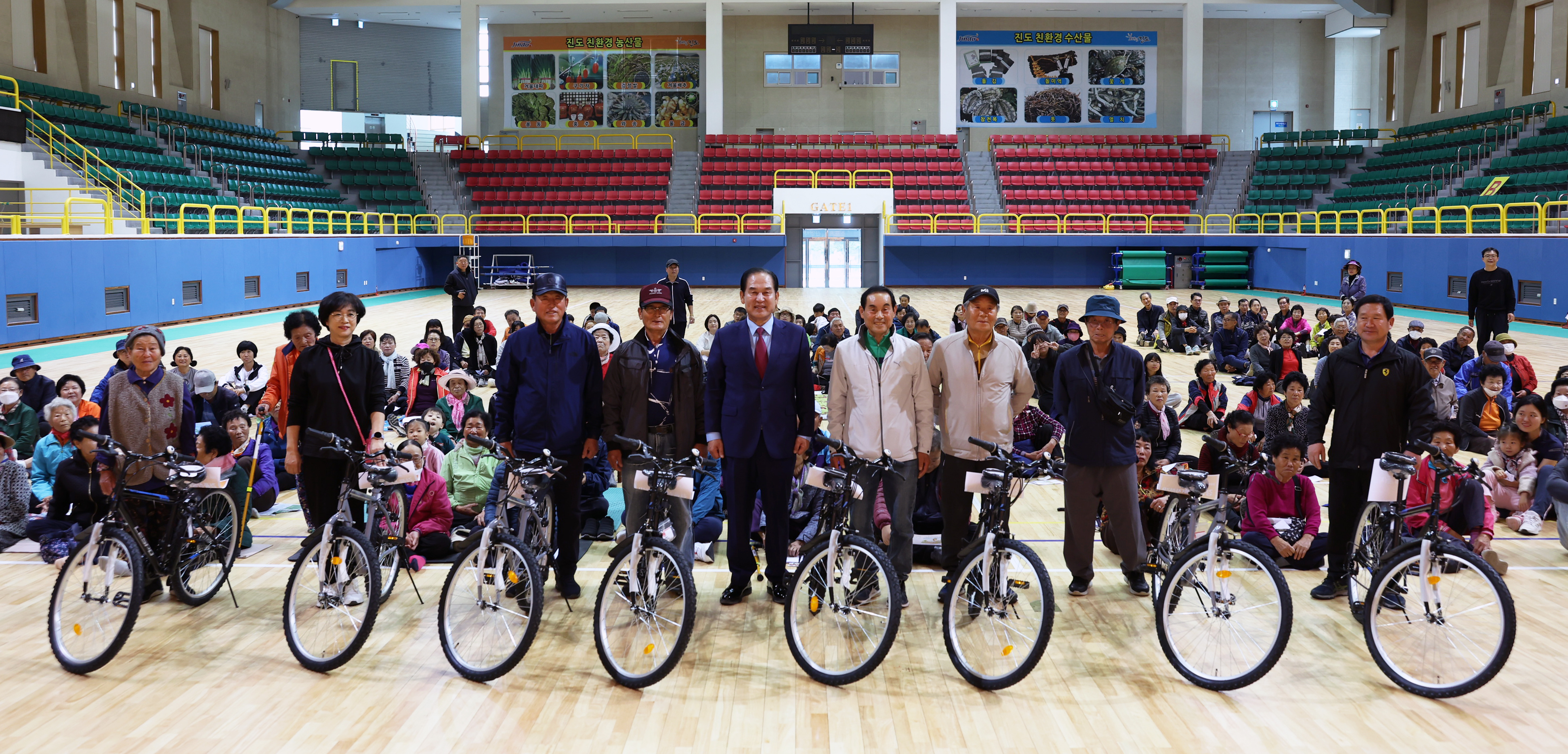 (재)진도군인재육성장학회 장학금 기탁식 첨부#8