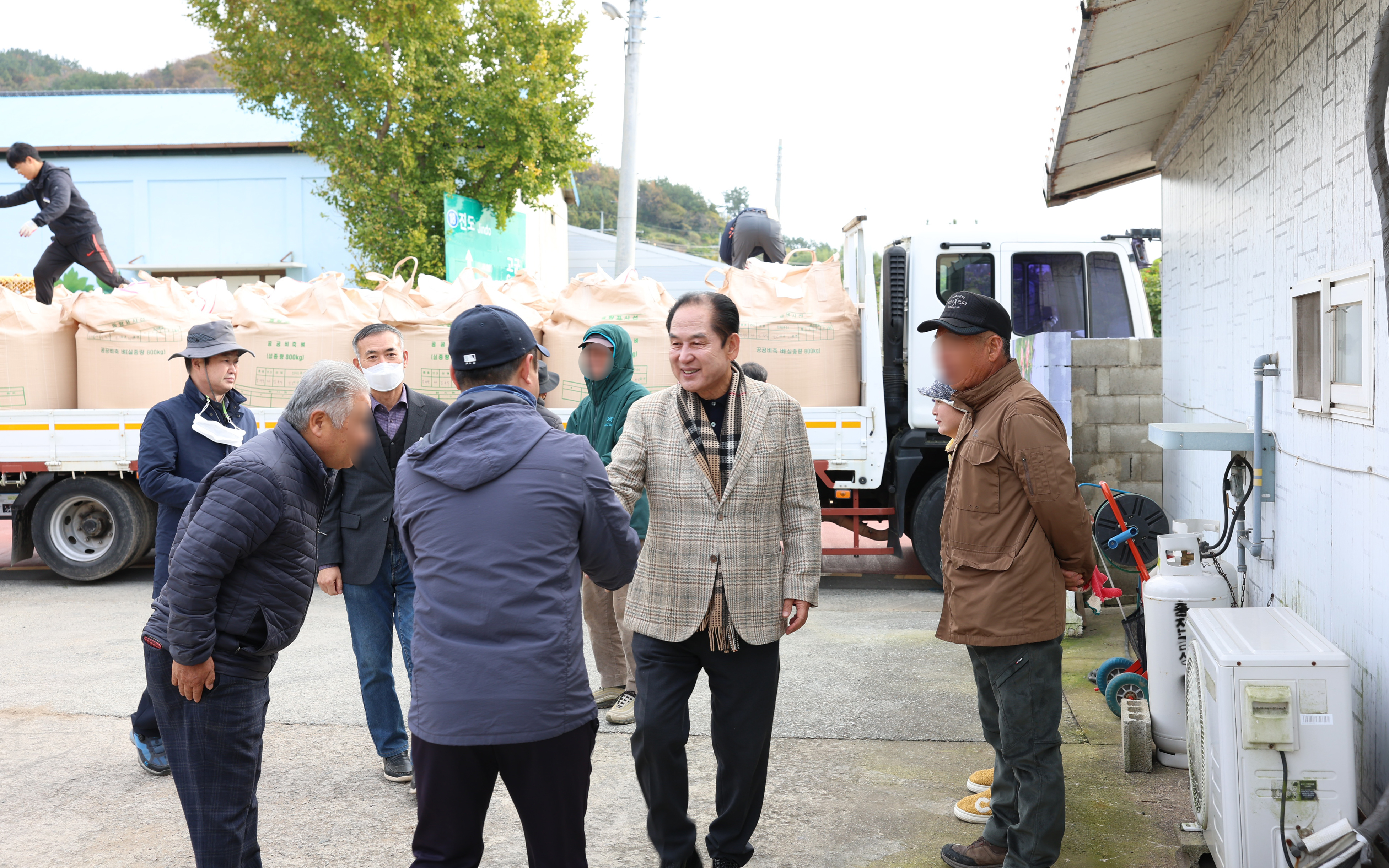공공비축미곡 수매 현장 방문 이미지