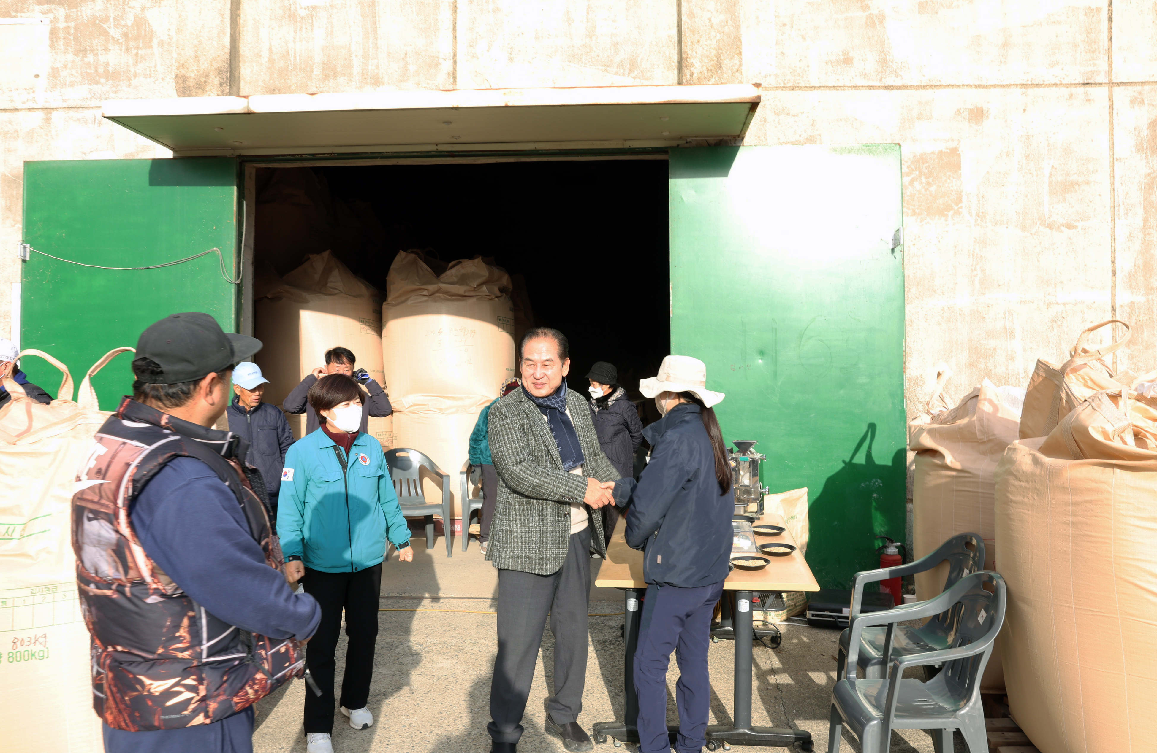 공공비축미곡 수매 현장 방문 이미지