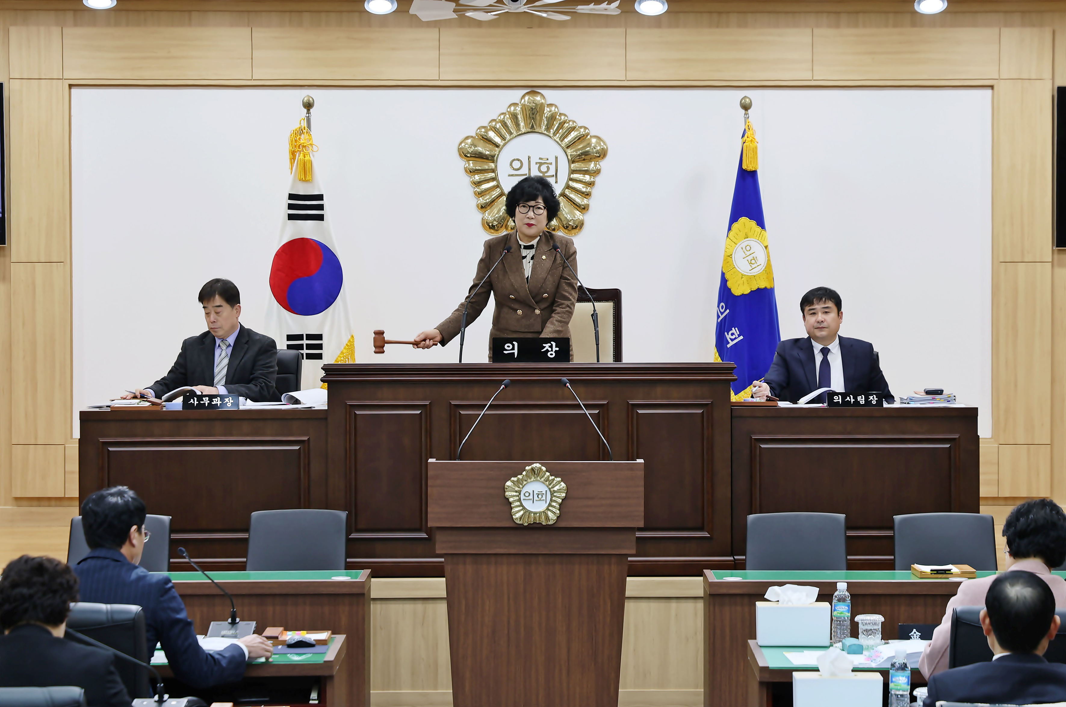 20250114 제303회 진도군의회 임시회 이미지