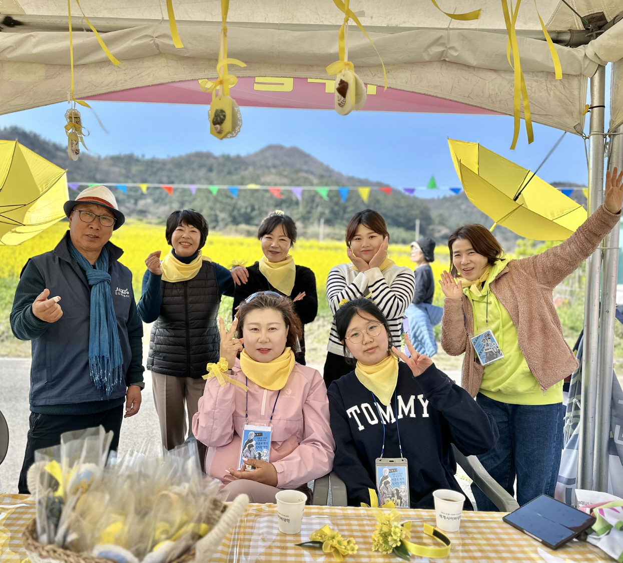 진도군, ‘섬섬옥수’ 유채꽃에 물들어가는 옥주골창작소 이미지