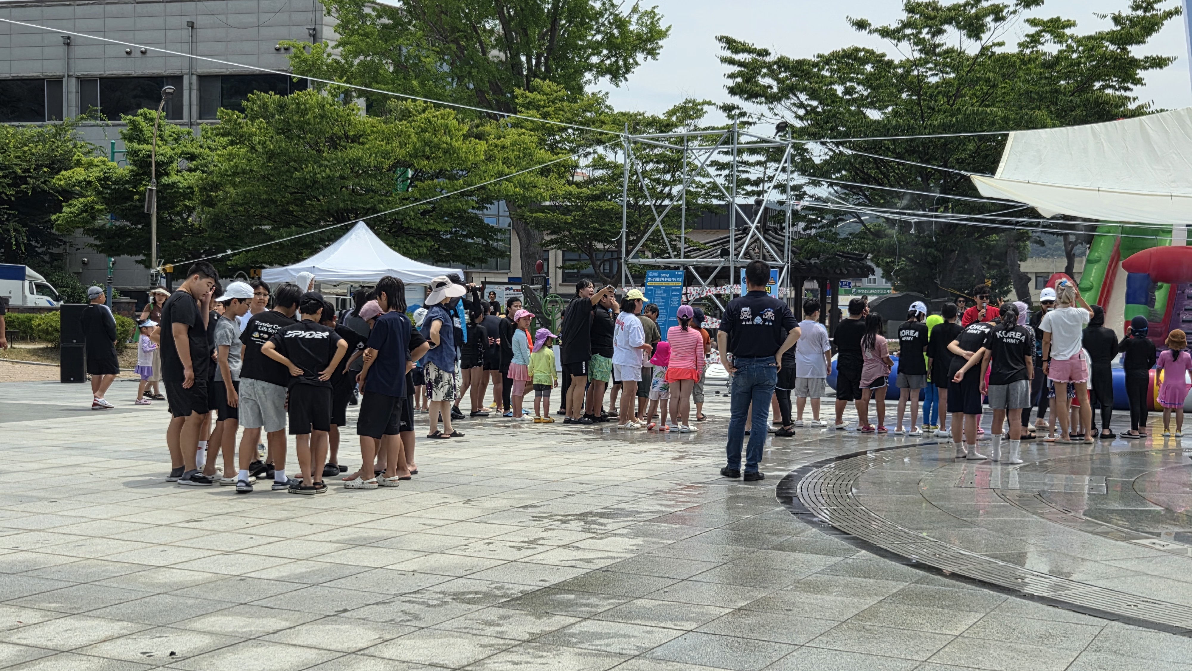 7월 12일 워터밤 축제 너무 재밌었어요!! 이런 축제 너무 좋습니다! 첨부#1