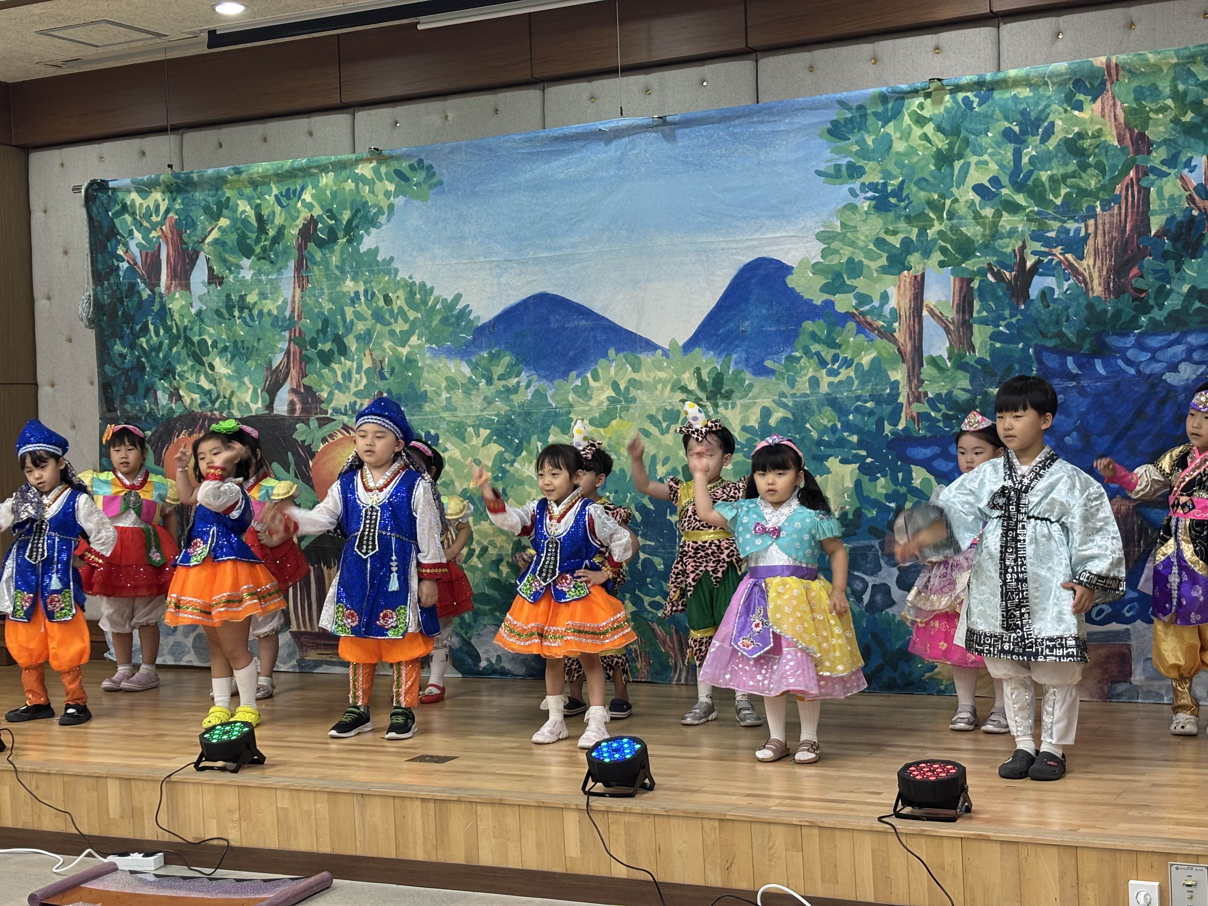 진도 철마도서관, ‘2025년 봄학기 프로그램’ 성료 이미지