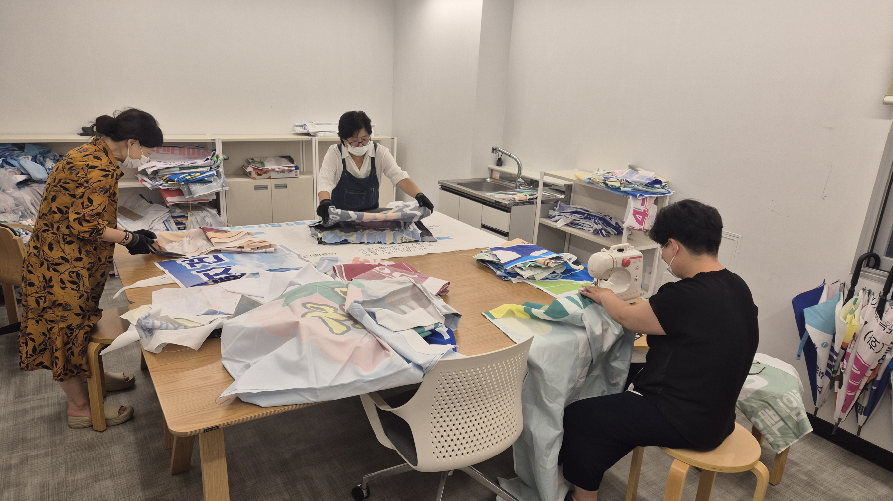 진도군 옥주골 창작소, ‘전라남도 폐현수막 재활용 전략사업’에 동참 이미지