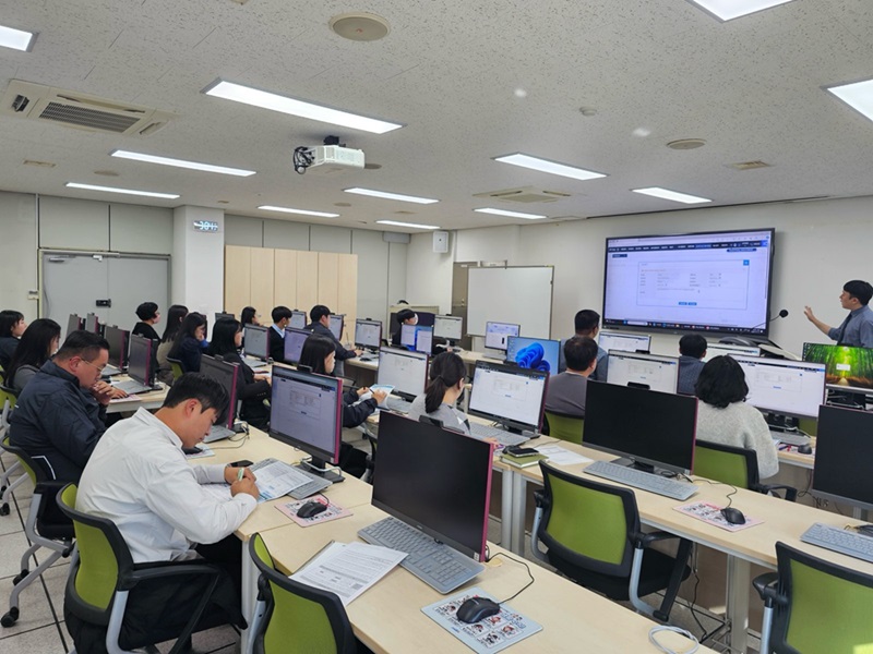 진도군, 신규 공무원 직무역량 강화! ‘세외수입 실무 교육’ 진행 이미지