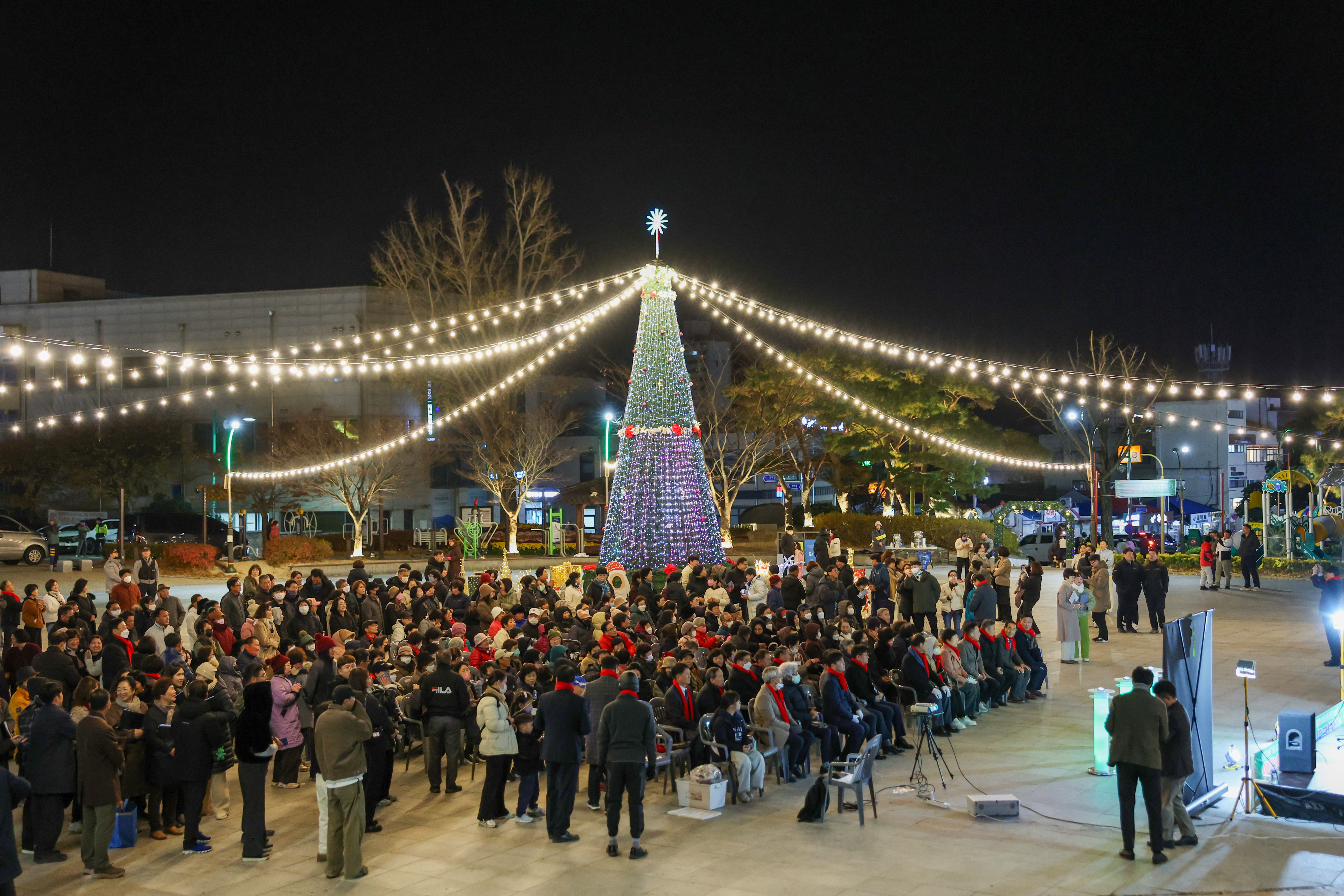 성탄절 트리 점등식 첨부#2